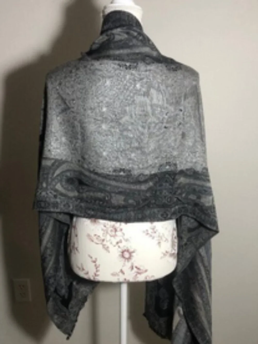 Wrap Yourself in Elegance: Black & Silver Paisley Patterned Scarf/Shawl